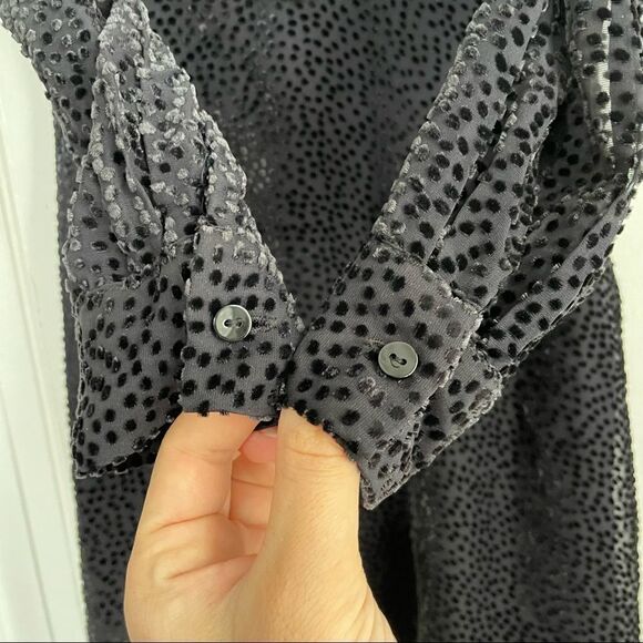 L'AGENCE Alesia Flocked Tie Neck Dress in Navy - Picture 7 of 12